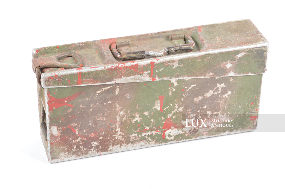 Early German three-tone camouflage MG34 ammunition case, « hdk » - photo 4