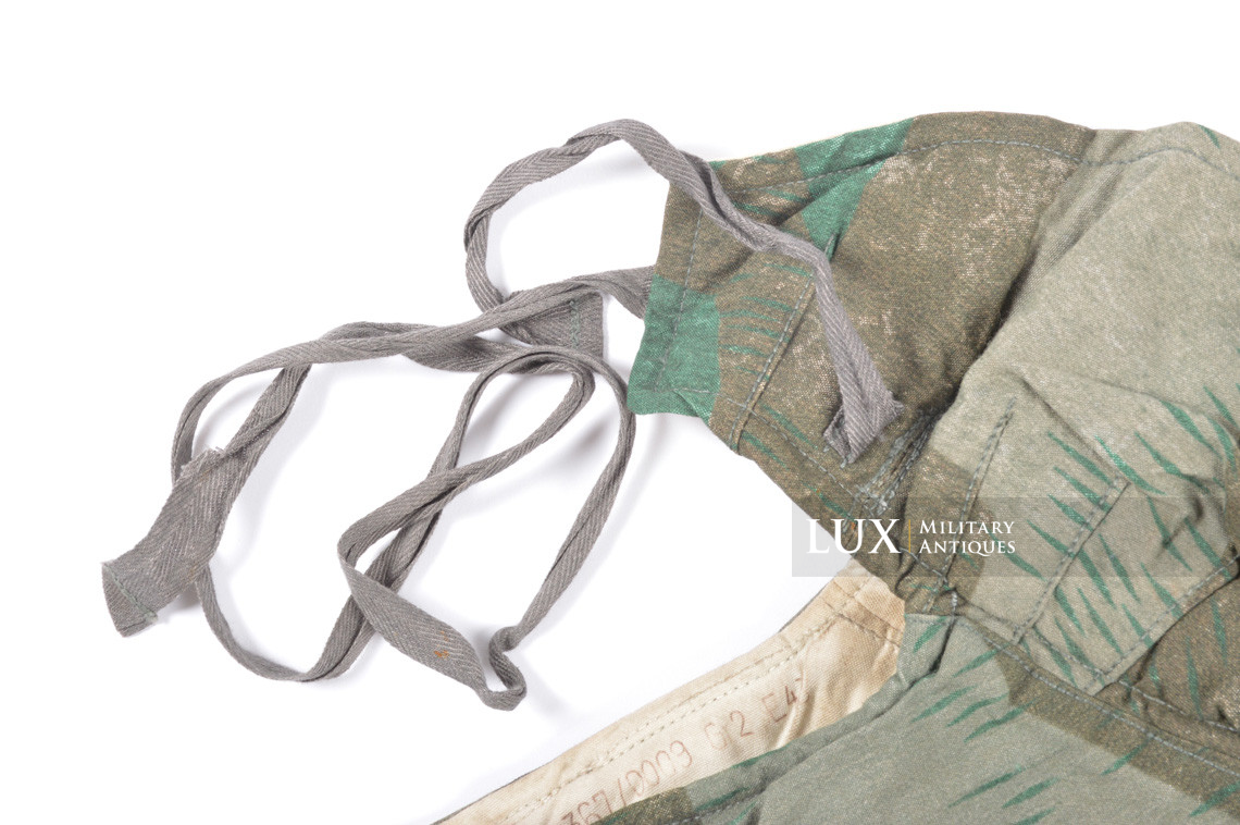 Heer / Luftwaffe splinter pattern camouflage / white reversible winter hood - photo 8