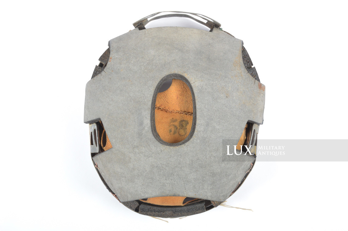 Late-war German M38 Fallschirmjäger/paratrooper helmet liner, « 68 » - photo 15