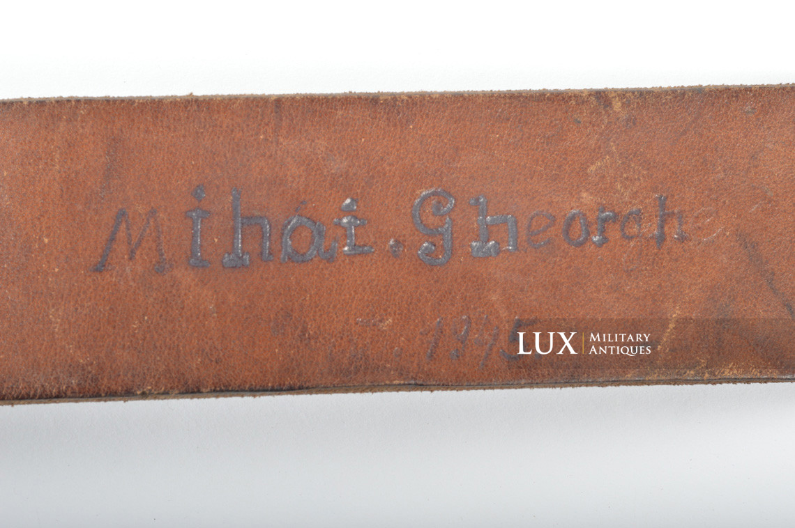 German late-war leather belt, named, « RBNr » - photo 13