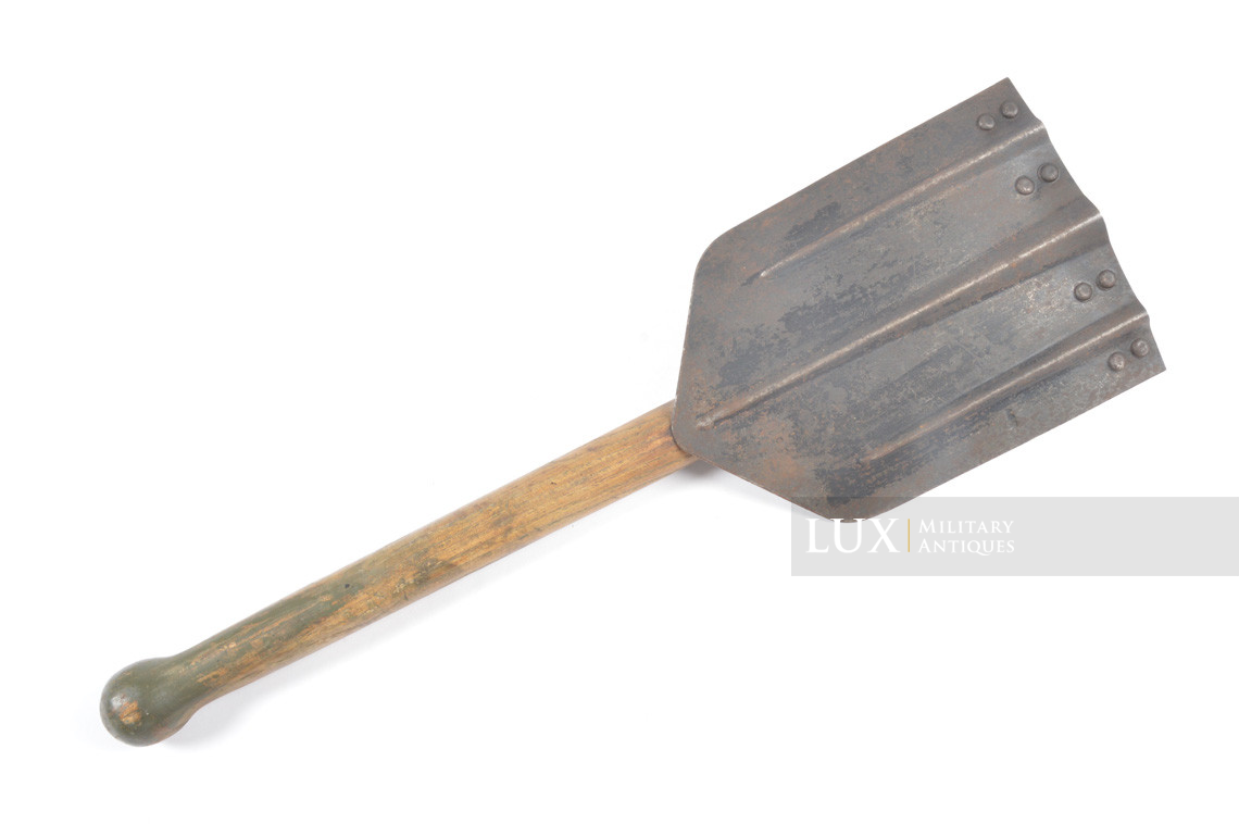 German folding shovel and carrying case, first pattern, « dta41 » - photo 11