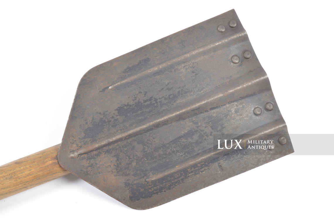 German folding shovel and carrying case, first pattern, « dta41 » - photo 11