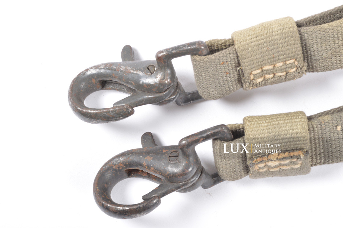 Rare set of late-war carry straps for the « s.f. 14z Scherenfernrohr » carry case, « all web » - photo 15