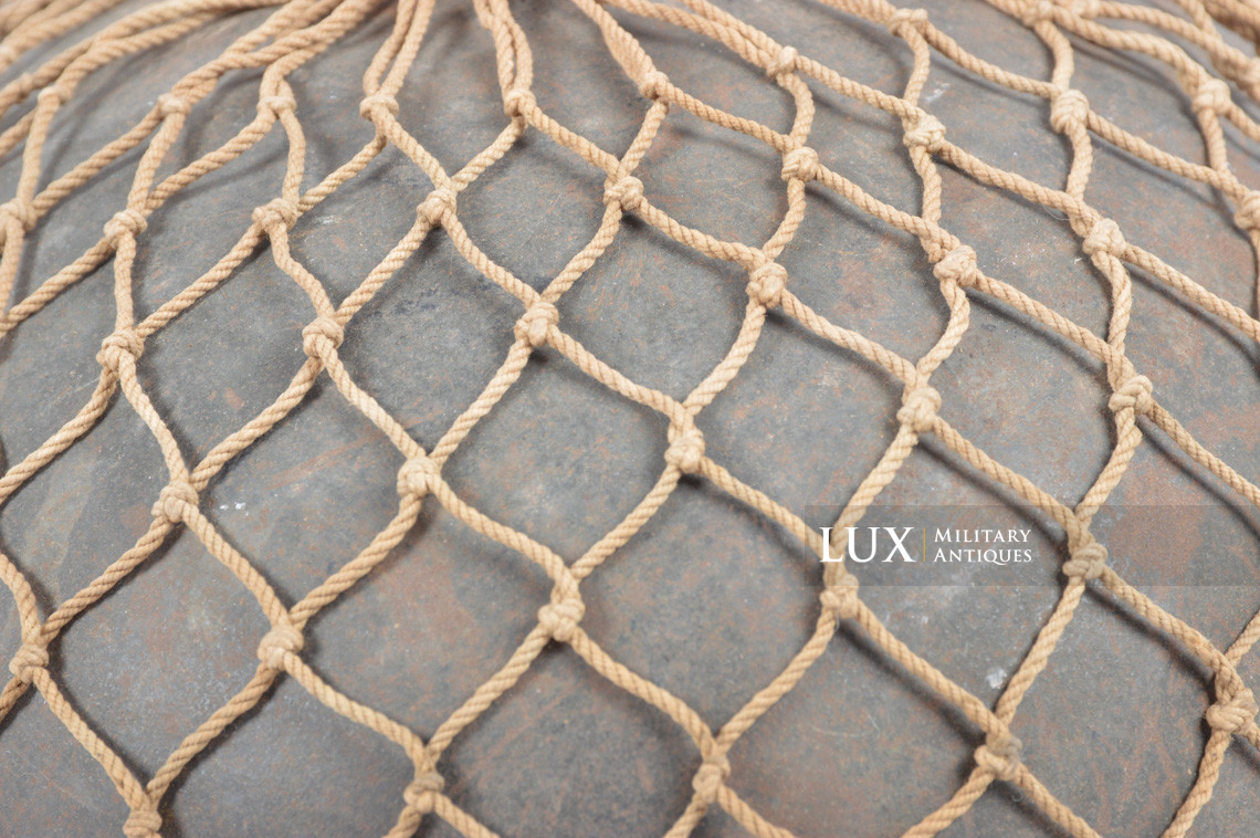 M42 German Heer / Waffen-SS netted combat helmet, « untouched / as-found » - photo 21