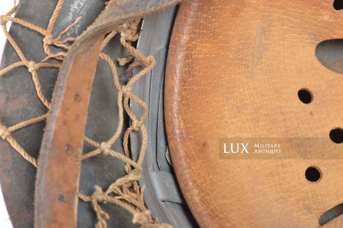 M42 German Heer / Waffen-SS netted combat helmet, « untouched / as-found » - photo 60