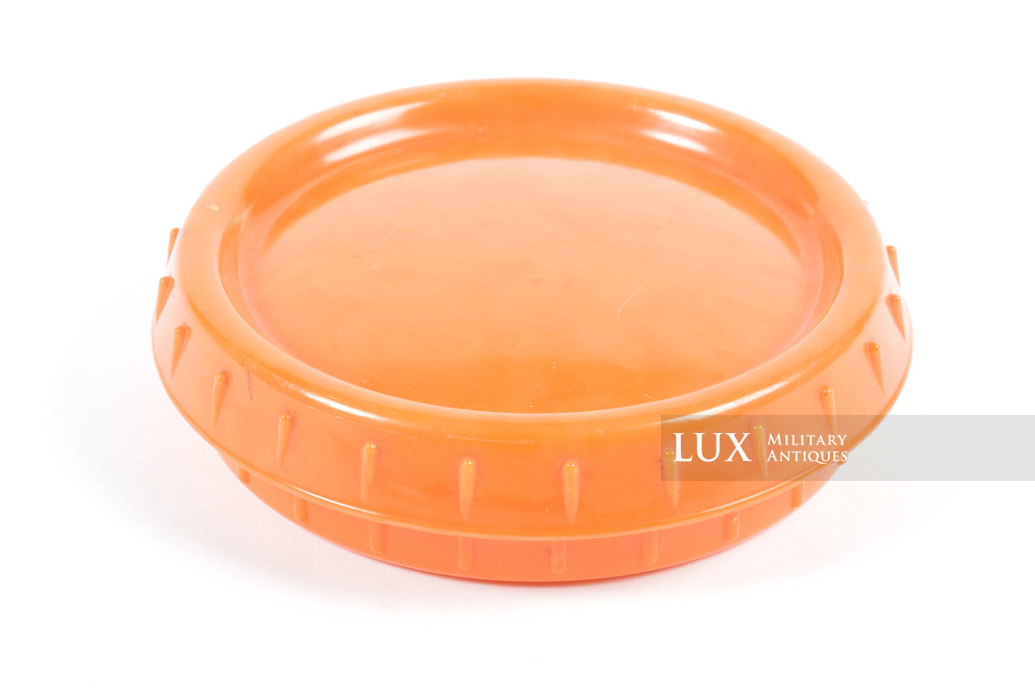 German orange bakelite butterdish - Lux Military Antiques - photo 4