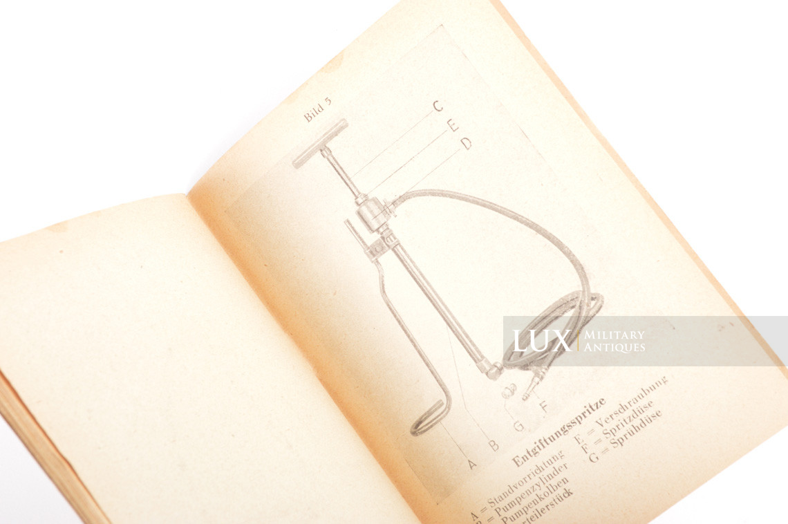 German Weapons Decontamination Instruction Manual, « Gasabwehrdienst aller waffen » - photo 21