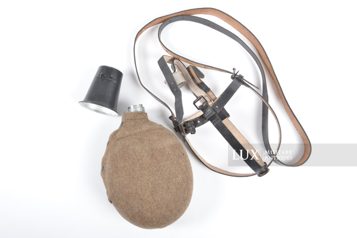 Unissued early-war German medical canteen, « J.S.D.39 » - photo 11