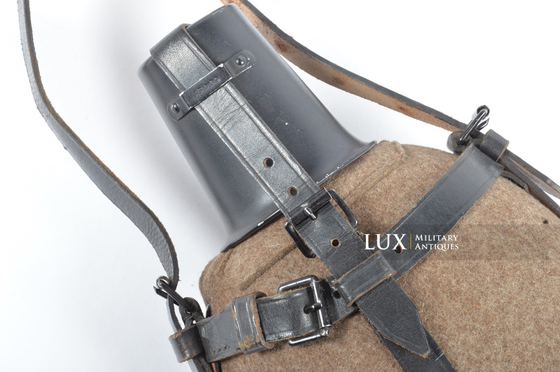 Unissued early-war German medical canteen, « J.S.D.39 » - photo 7