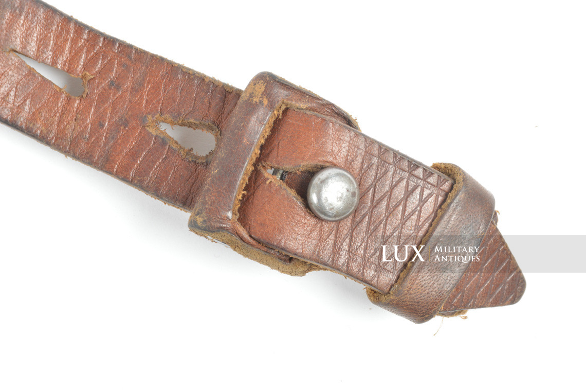 Late-war German k98 rifle sling - photo 9