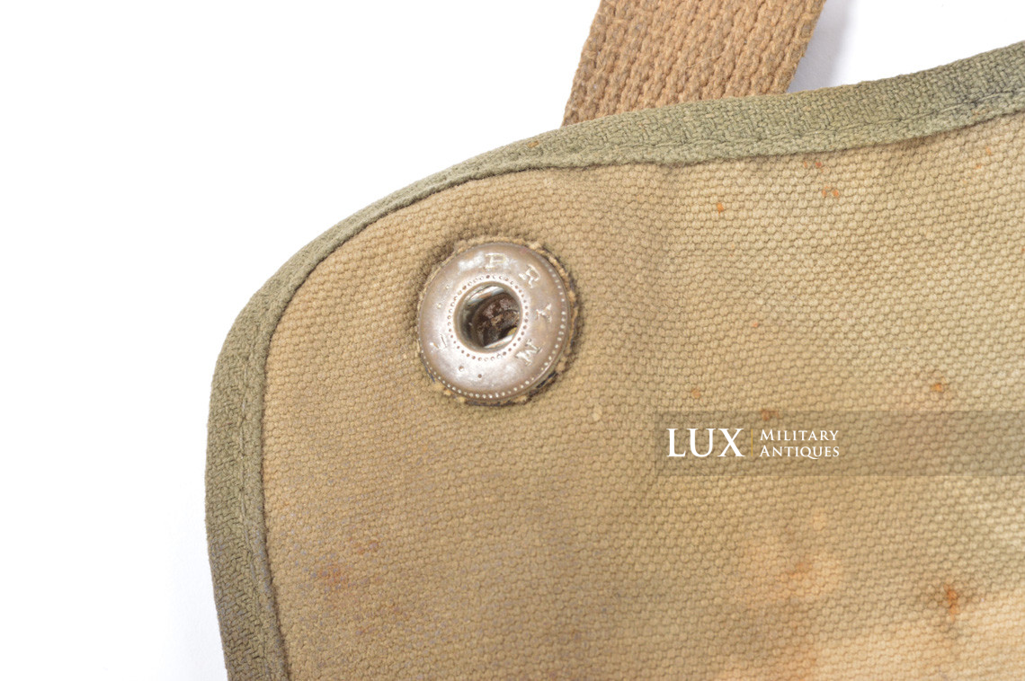 Early to mid-war German paratrooper gas mask carrying bag, « bwz » - photo 17