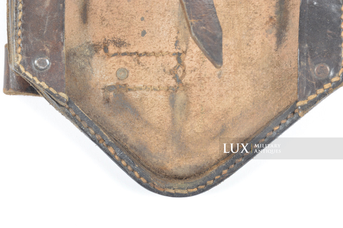 Rare porte pelle pliant allemand précoce en cuir brun, « cgn41 » - photo 10