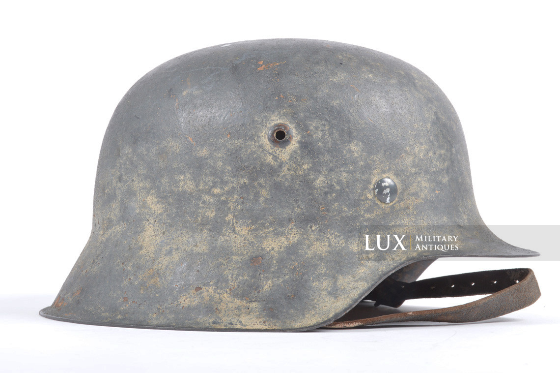 M42 Heer white-wash camouflage combat helmet, « Battle of the Bulge » - photo 11