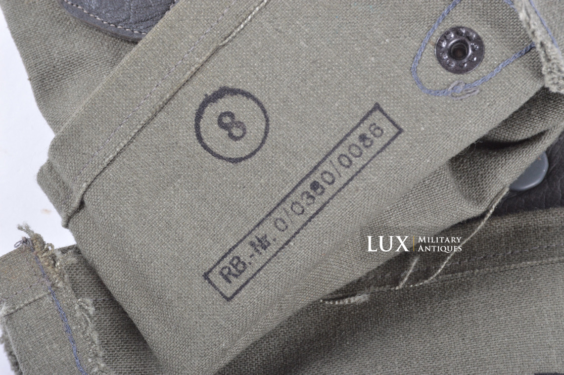 Unissued late-war German motorcyclist's dispatch rider's gauntlets ...