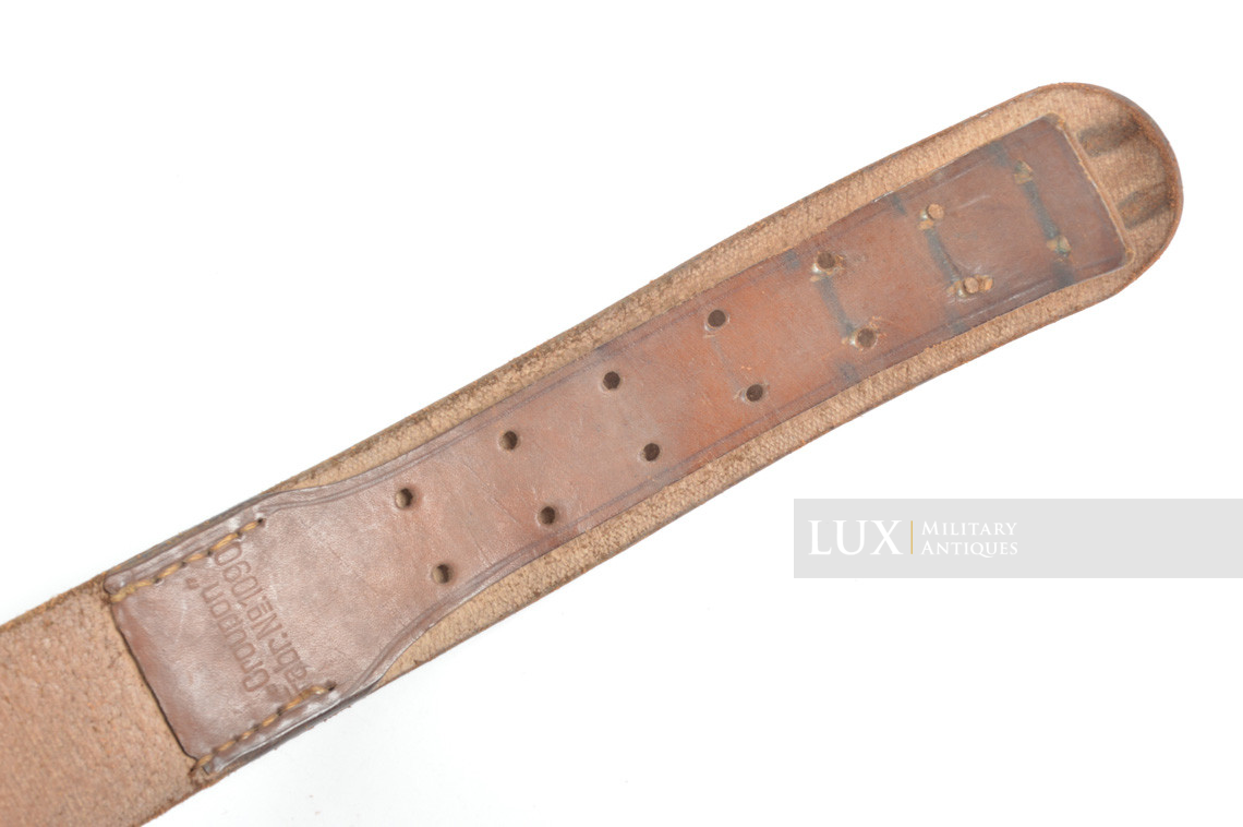 Early Hitlerjugend leather belt, « CROUPON » - photo 11