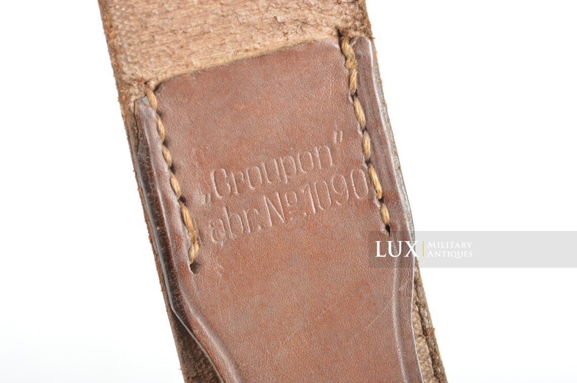 Early Hitlerjugend leather belt, « CROUPON » - photo 12