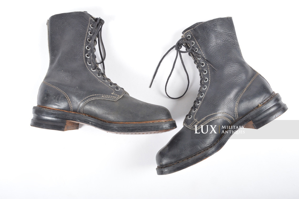 Unissued German Fallschirmjager jump boots 1944