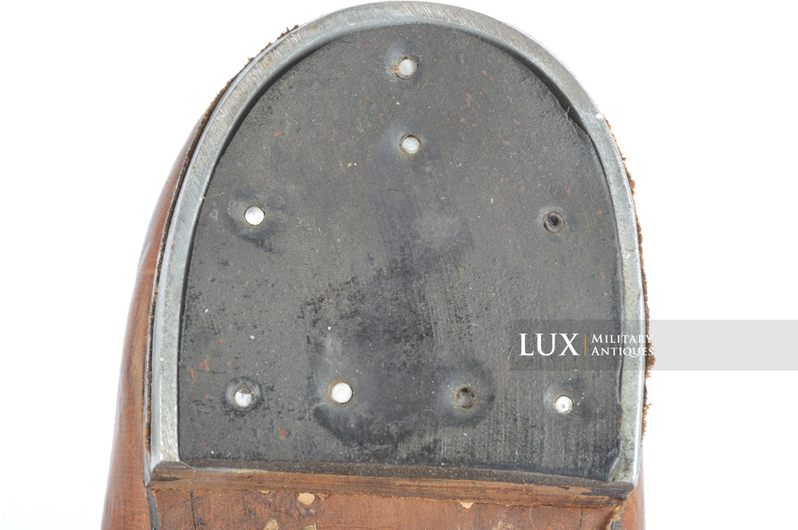 Unissued late-war German low ankle combat boots - photo 24