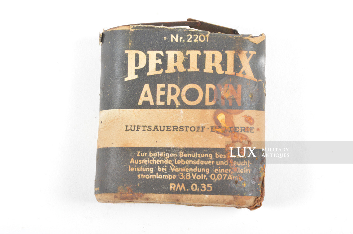 German issue flashlight battery, « PERTRIX » - photo 4
