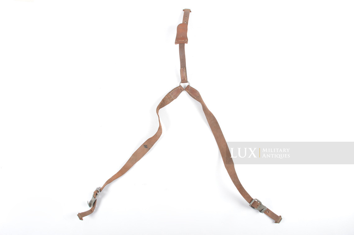 German light Y-straps in natural brown leather - photo 4