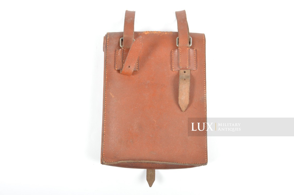 Porte cartes précoce en cuir naturel brun, nominatif, « 1939 » - photo 11