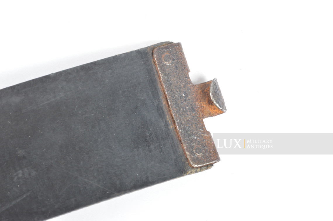 Rare German rubberized combat service belt, « Frdr. Hannike / Berlin 1941 » - photo 13
