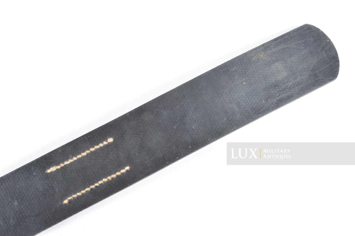Rare German rubberized combat service belt, « Frdr. Hannike / Berlin 1941 » - photo 18