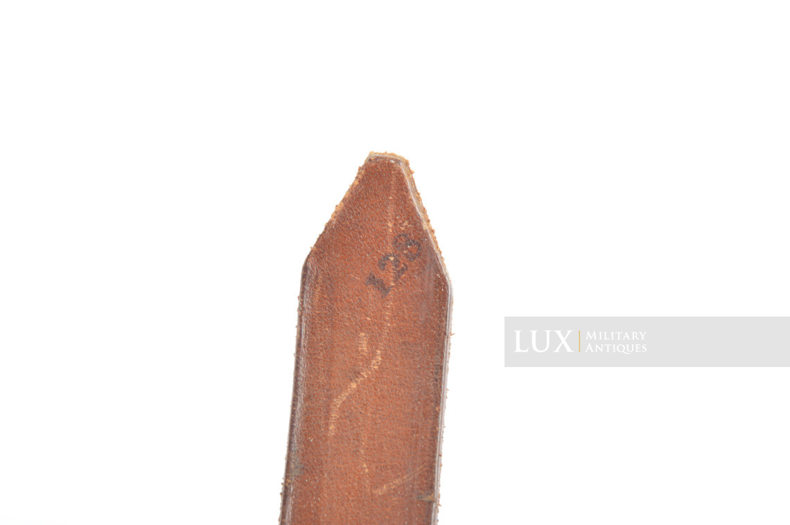 German A-frame mess tin leather strap - photo 11