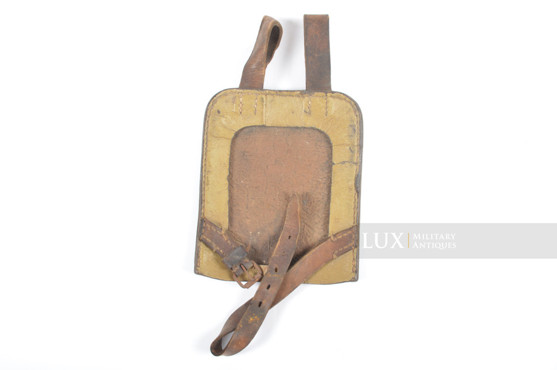 German late-war pressed cardboard e-tool carrying case, « dyo44 » - photo 4