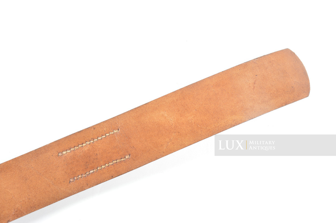 Unissued early German leather belt in natural brown leather, « 1938