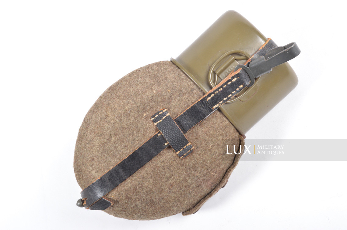 Unissued late-war German canteen, « RBNr » - photo 9