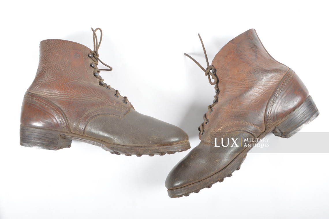 Late-war German low ankle combat boots - photo 7