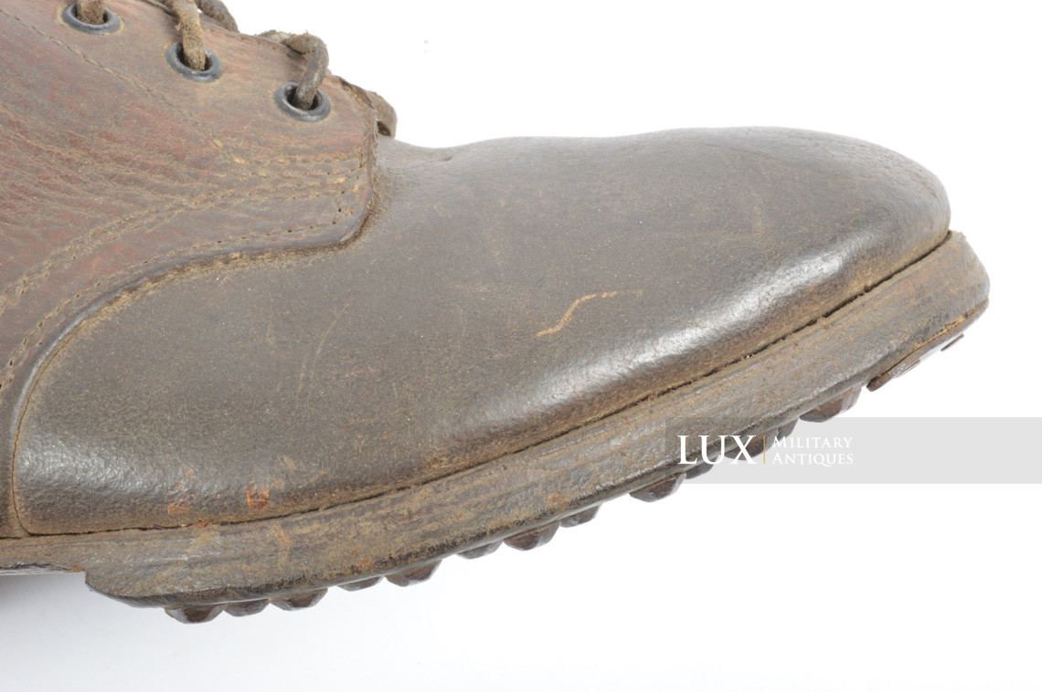 Late-war German low ankle combat boots - Lux Military Antiques - photo 11