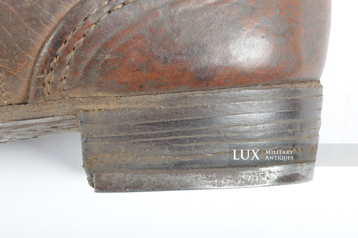 Late-war German low ankle combat boots - Lux Military Antiques - photo 14