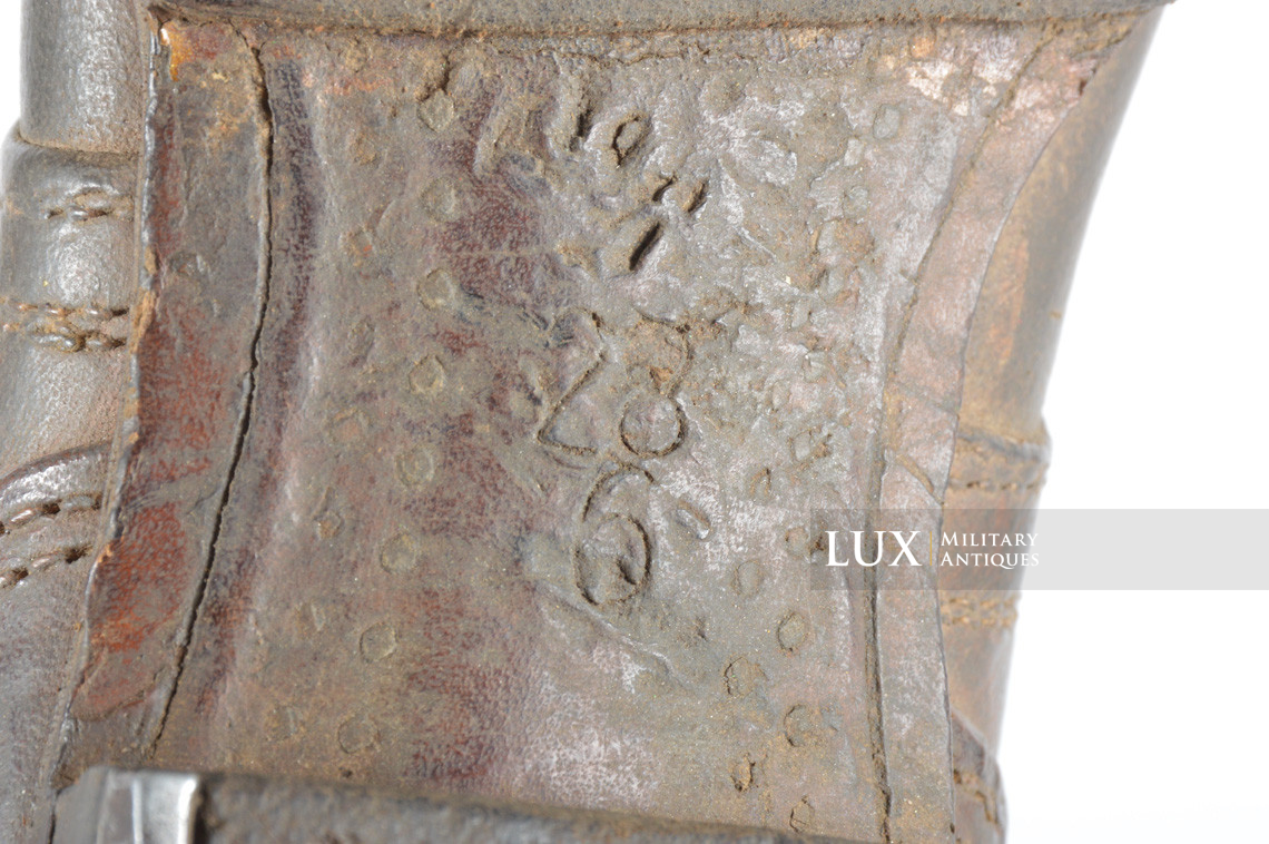 Late-war German low ankle combat boots - photo 18