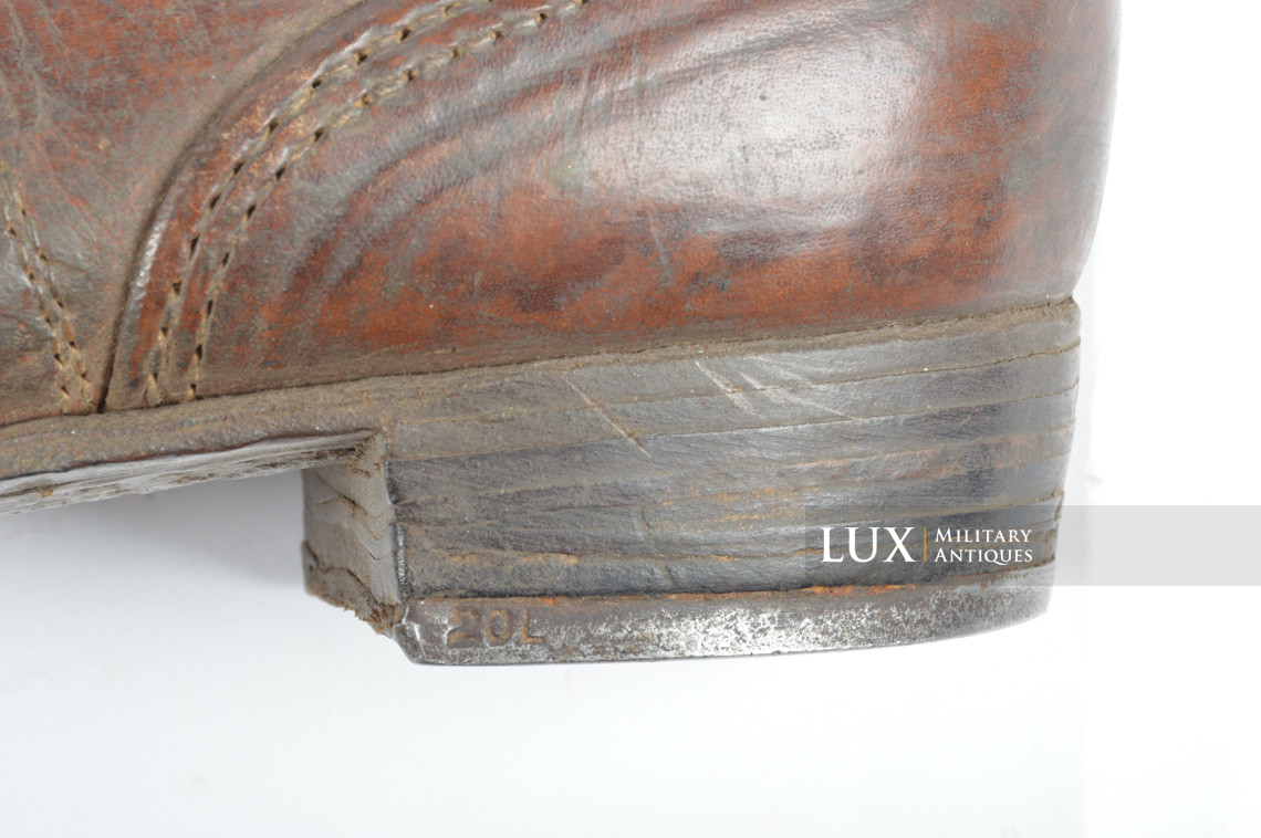 Late-war German low ankle combat boots - Lux Military Antiques - photo 23