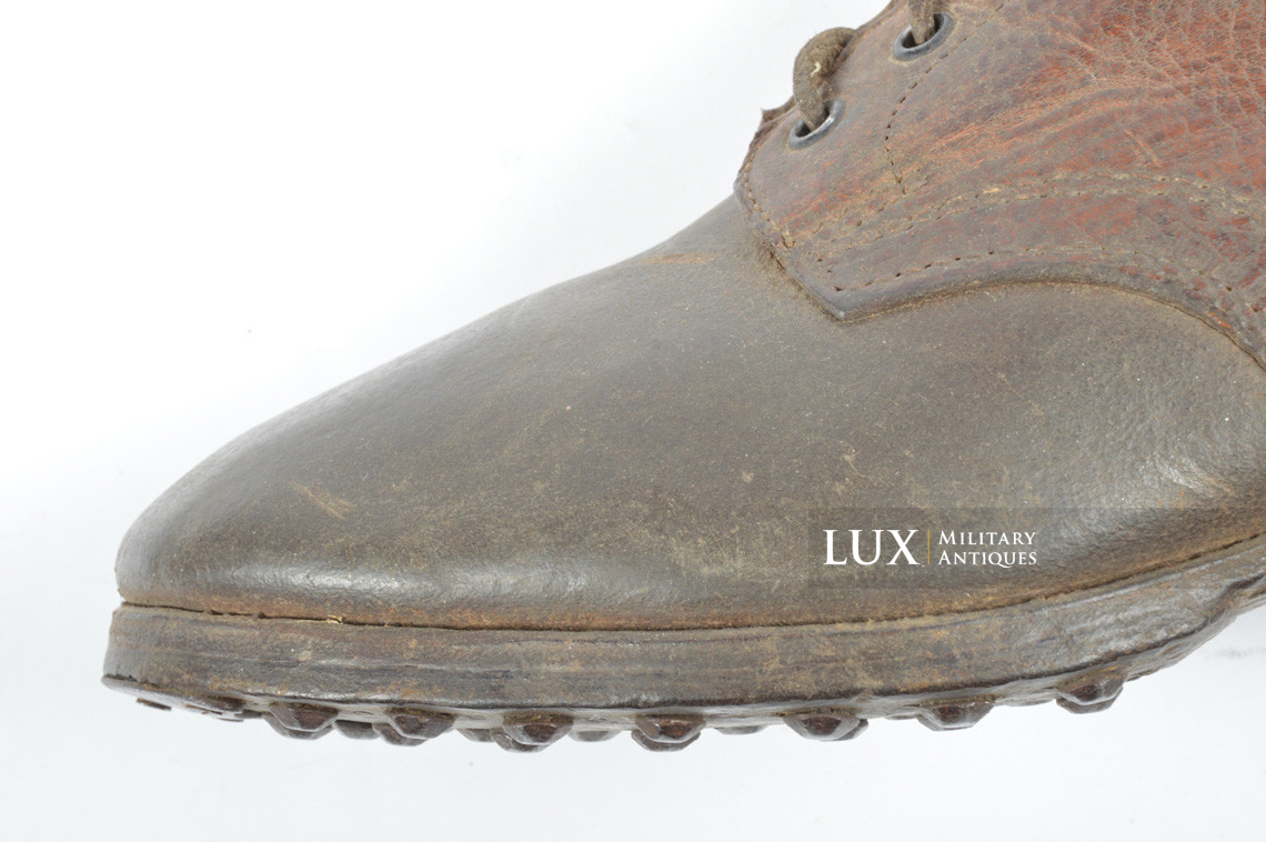 Late-war German low ankle combat boots - Lux Military Antiques - photo 24