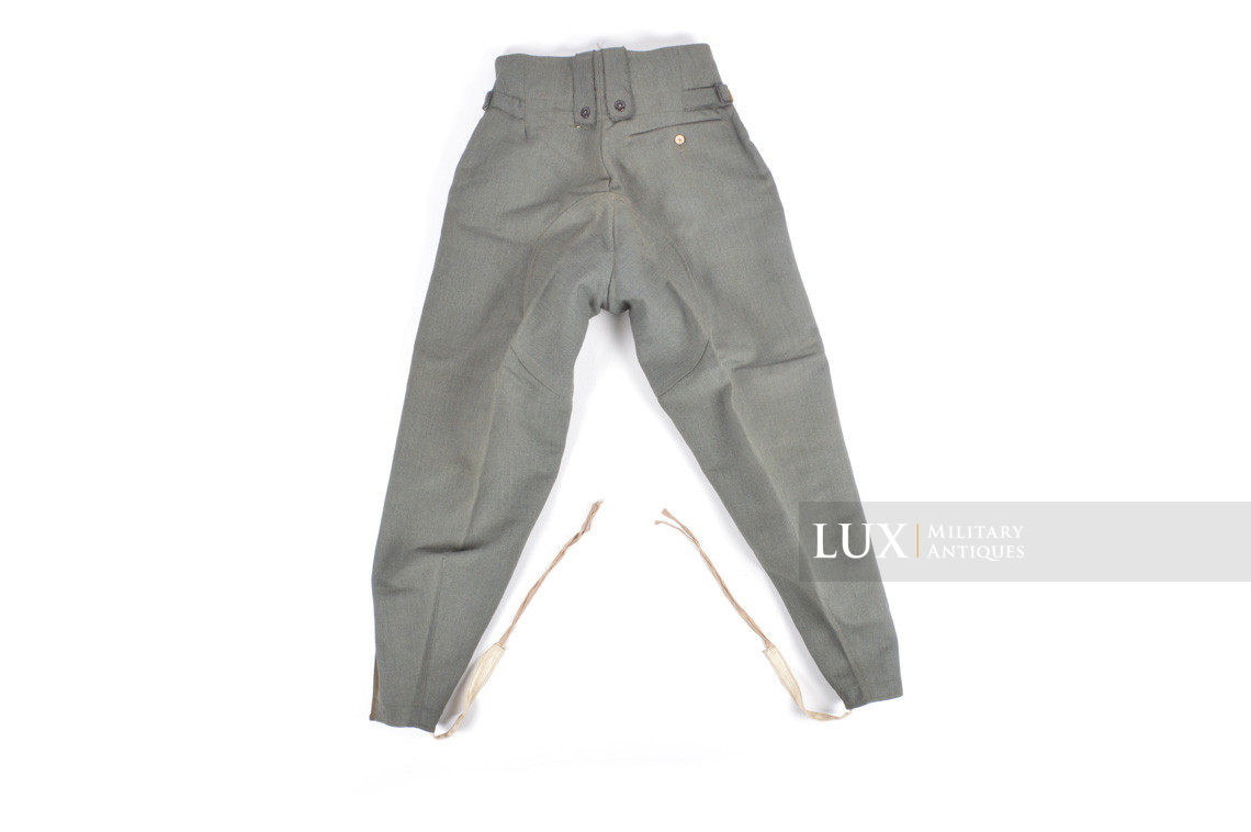 Unissued Heer / Waffen-SS M43 gabardine combat trousers, « Keilhose » - photo 17