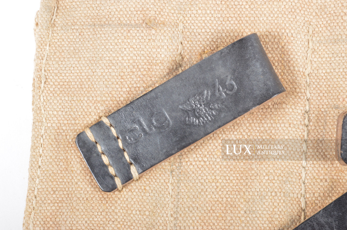 Unissued MP38/40 tan pouch, « clg43 » - photo 15