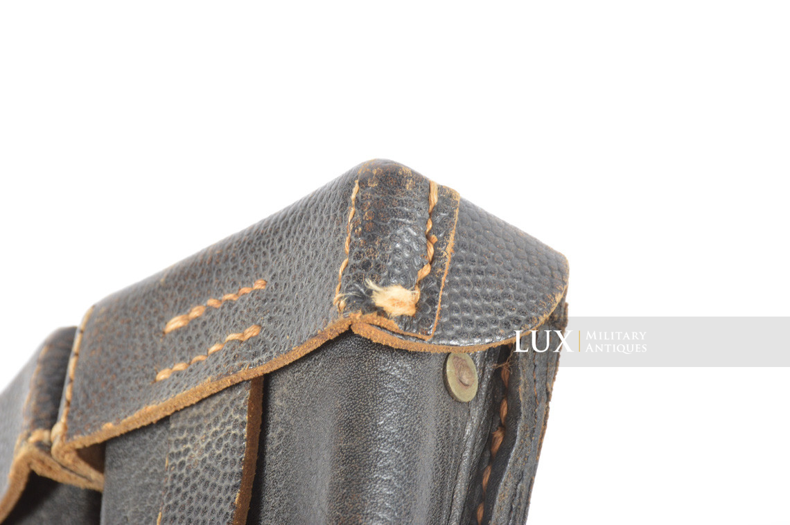 Matching pair of late war k98 ammunition pouches, « RBNr. 0/0675/0122 » - photo 20