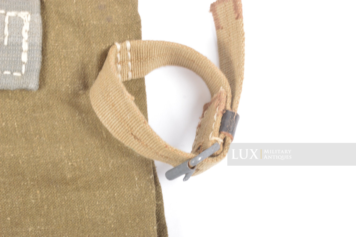 Unissued German late-war pioneer combat assault backpack - photo 13