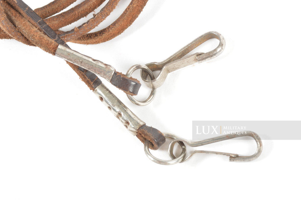 Luftwaffe gravity knife lanyard in leather - photo 8