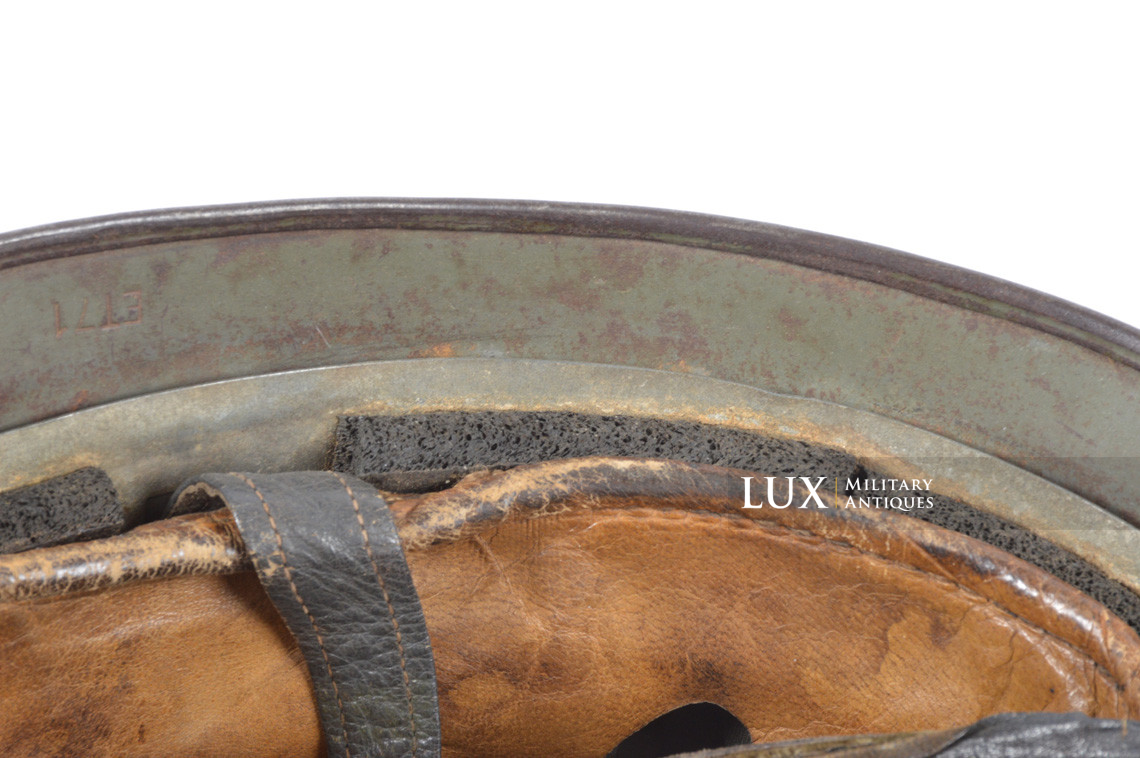 Casque parachutiste allemand M38 double insigne camouflé « FJR6 » - photo 21