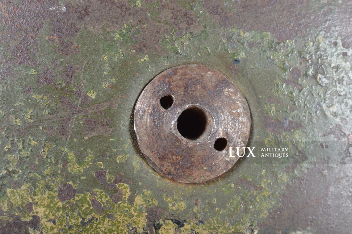 Casque parachutiste allemand M38 double insigne camouflé « FJR6 » - photo 42