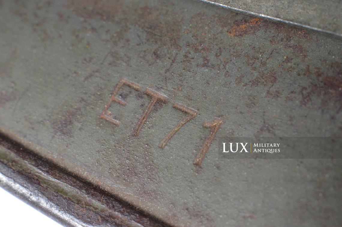 Casque parachutiste allemand M38 double insigne camouflé « FJR6 » - photo 18