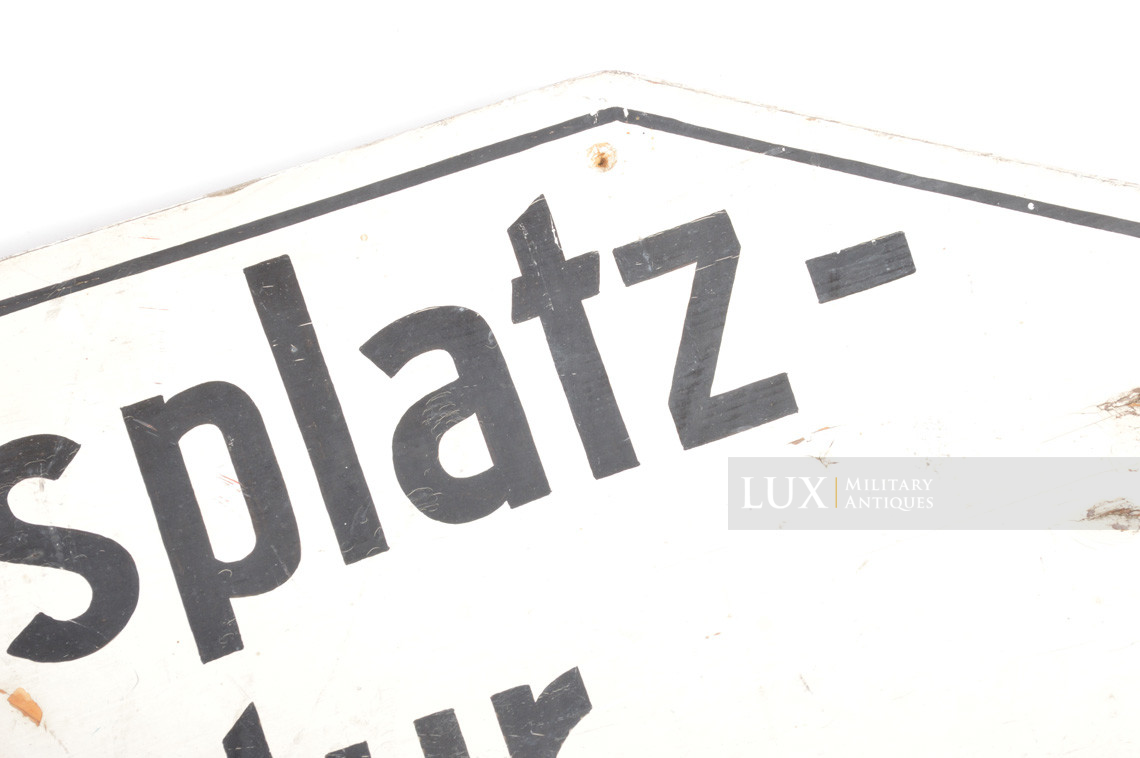 German troop training area directional sign, « Truppenübungsplatz Kommandantur Standortverwaltung » - photo 10