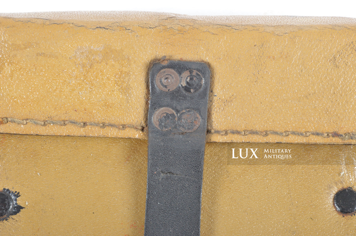 MG34/42 gunner's belt pouch in tab pressed cardboard, « gut 4 » - photo 7