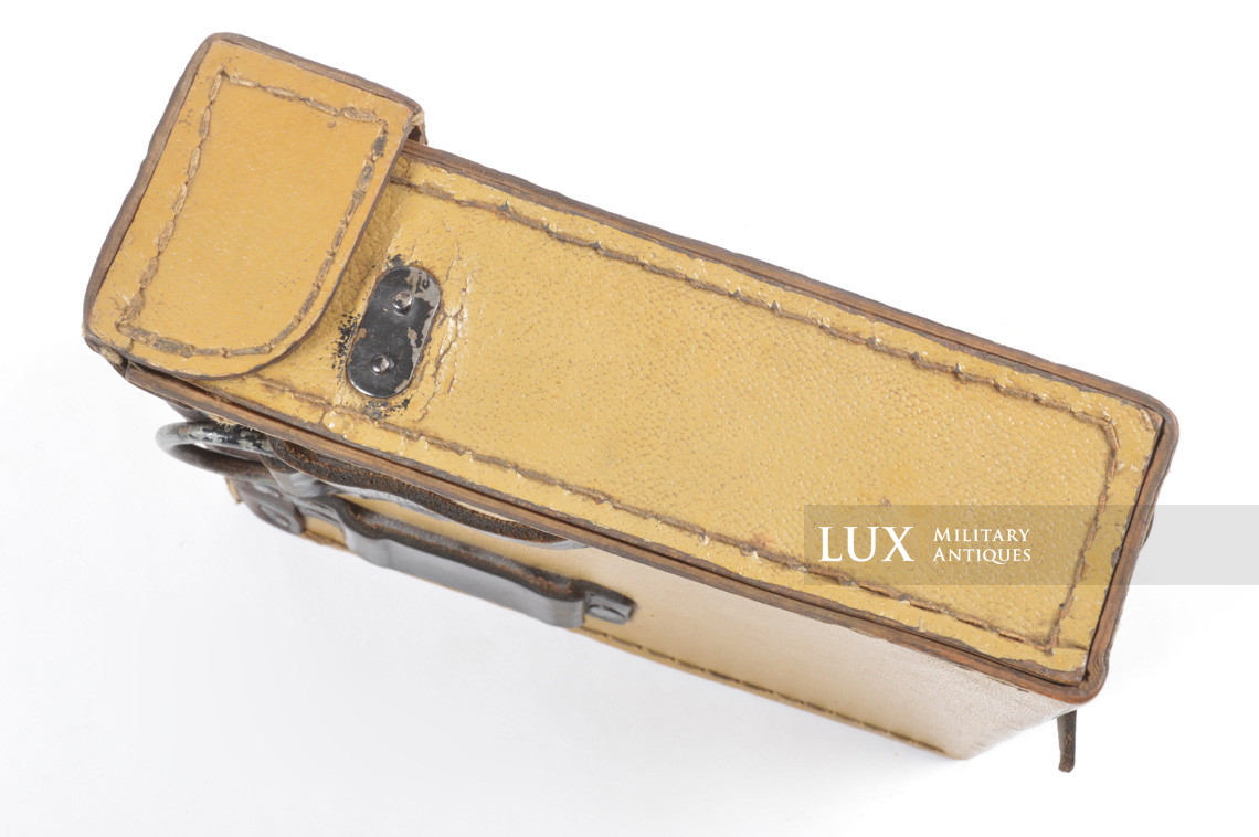 MG34/42 gunner's belt pouch in tab pressed cardboard, « gut 4 » - photo 11