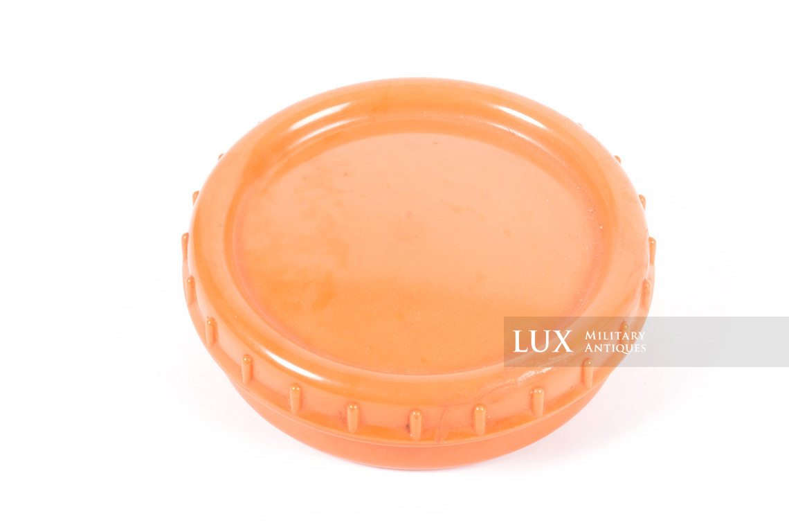 German orange bakelite butterdish - Lux Military Antiques - photo 4