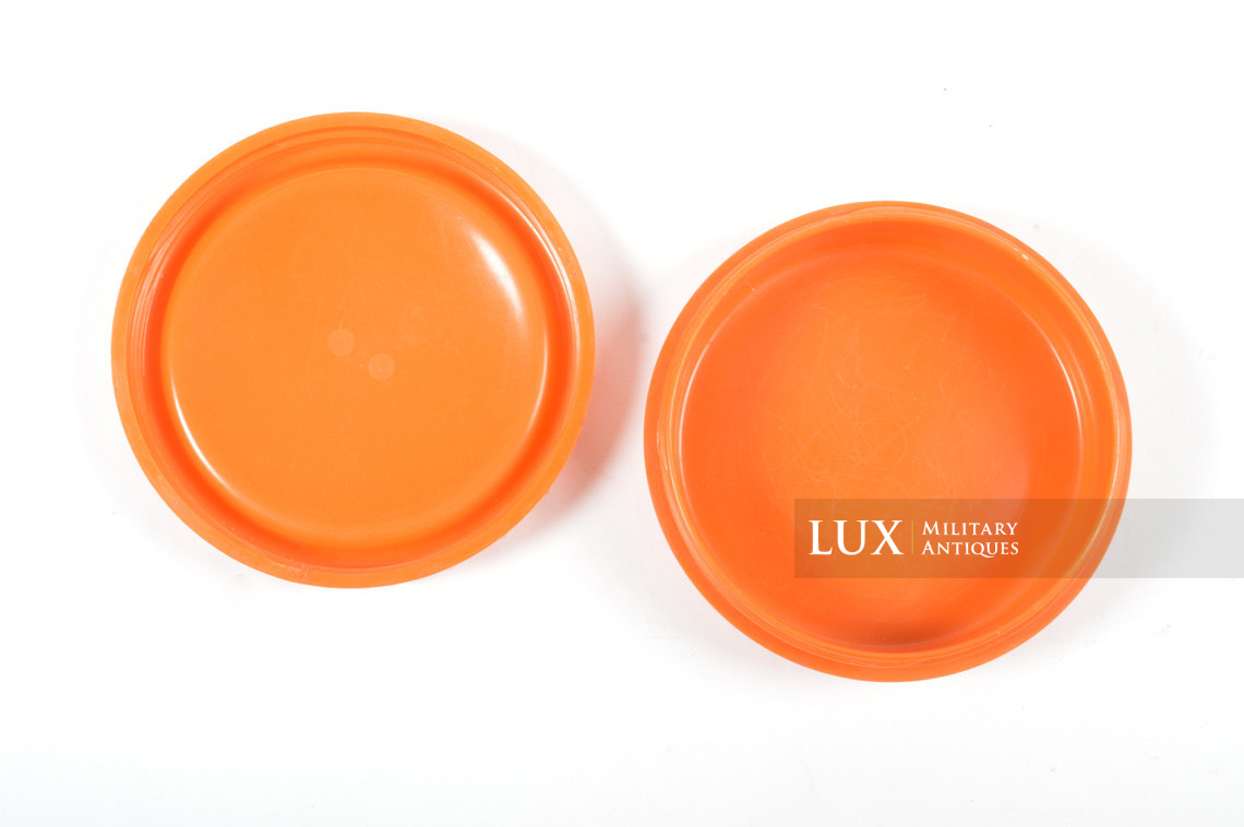 German orange bakelite butterdish - Lux Military Antiques - photo 12